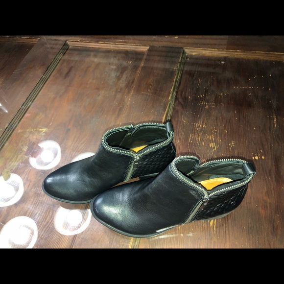 Lucky Brand black leather booties sz 6 - Picture 5 of 8